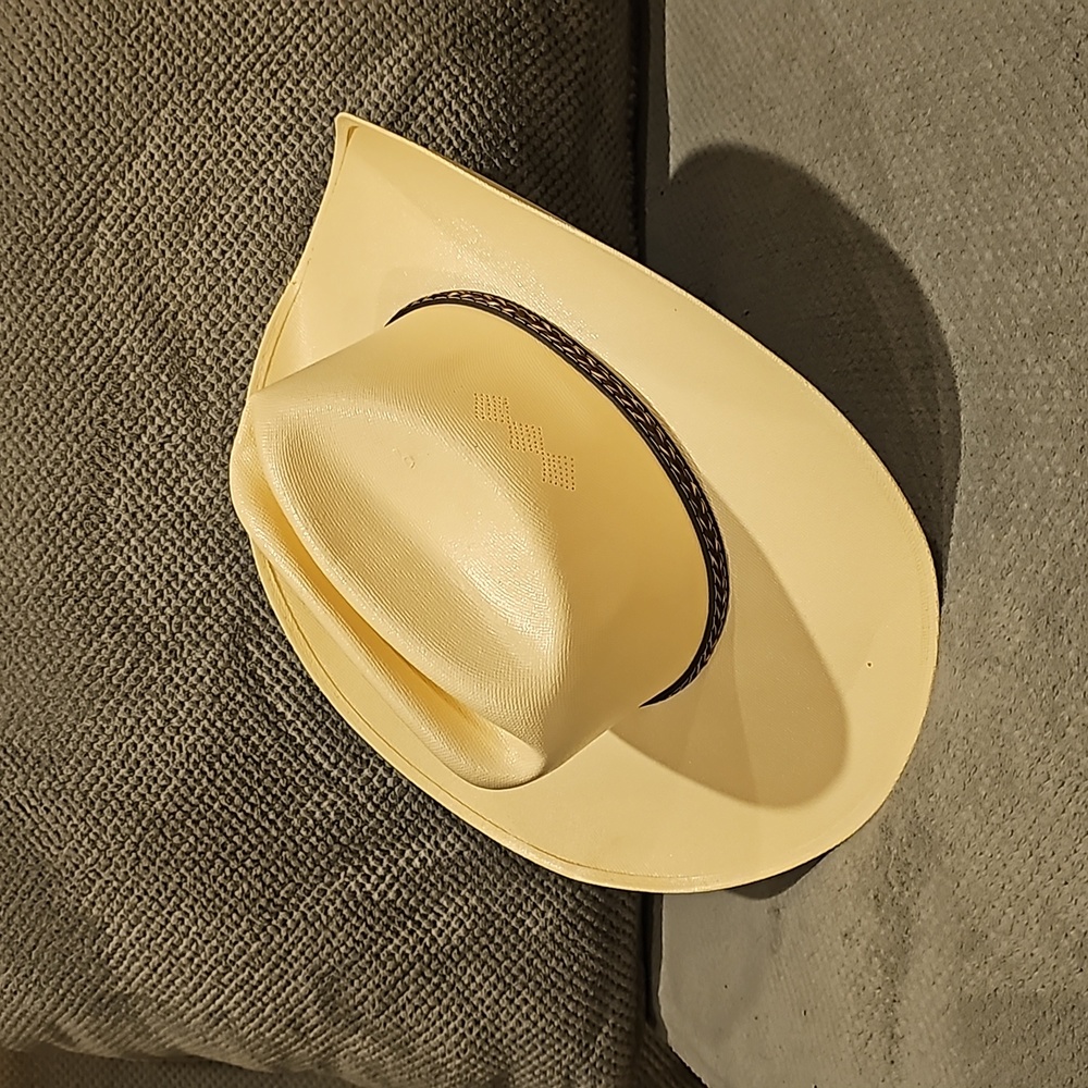 Cream/tan Cowboy Hat